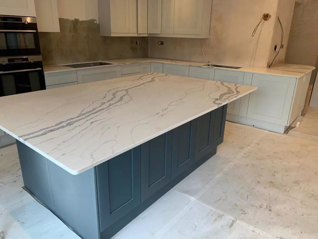 Granite vs Quartz: Which Surface Wins in Durability and Maintenance?