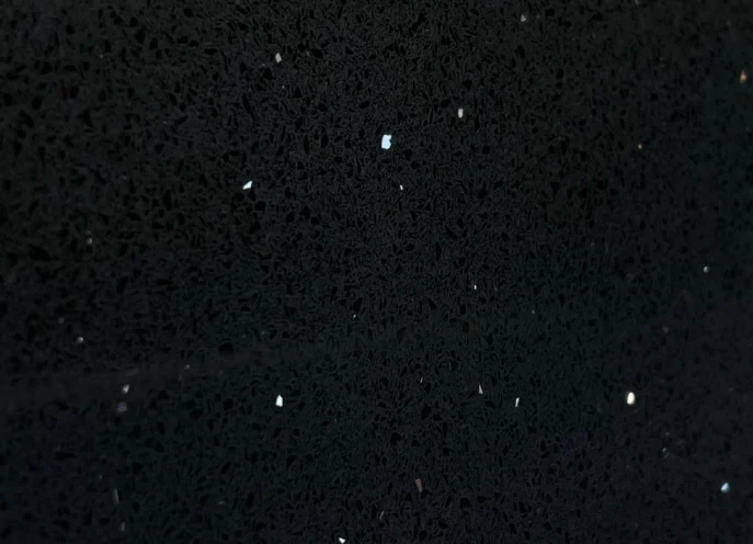 Lustre Black